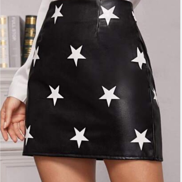 SHEIN Dresses & Skirts - Black Star Print Faux leather Women's Skirt